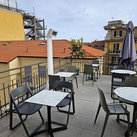 Prima Fila Premium Guest House Sanremo Exterior photo