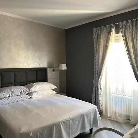 Prima Fila Premium Guest House Sanremo Exterior photo